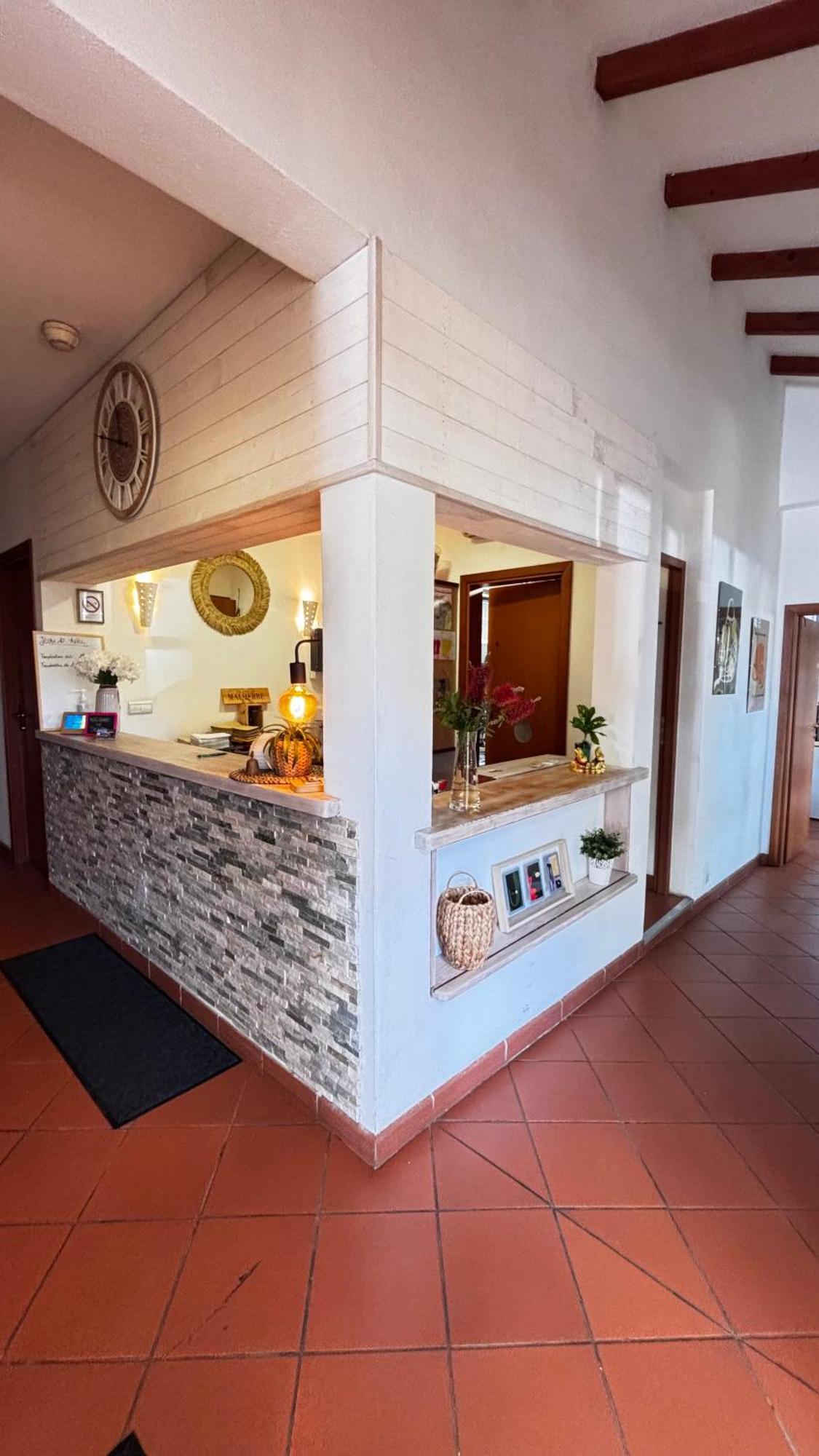 Hotel La Bastide Le Lavandou Buitenkant foto