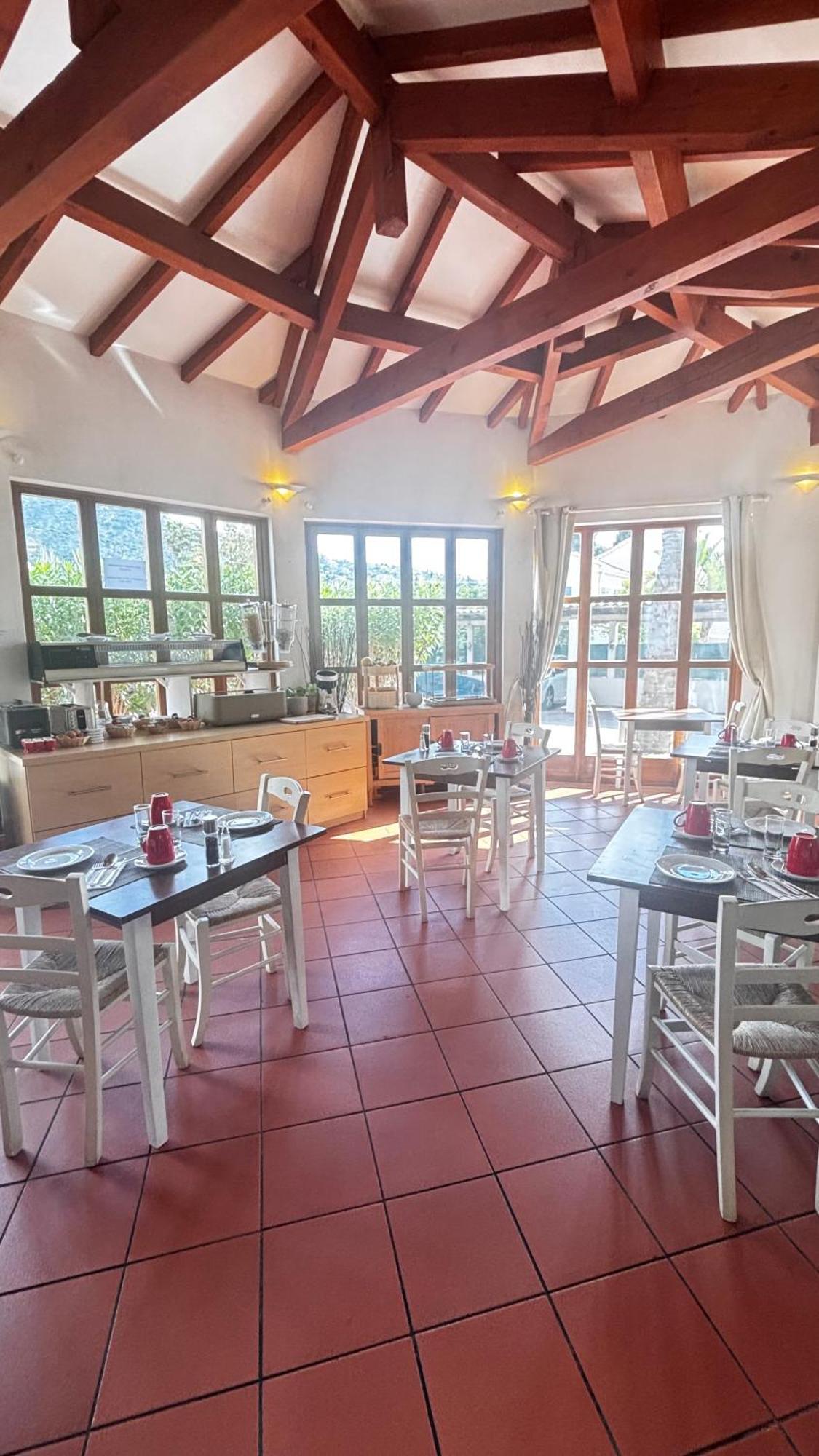 Hotel La Bastide Le Lavandou Buitenkant foto