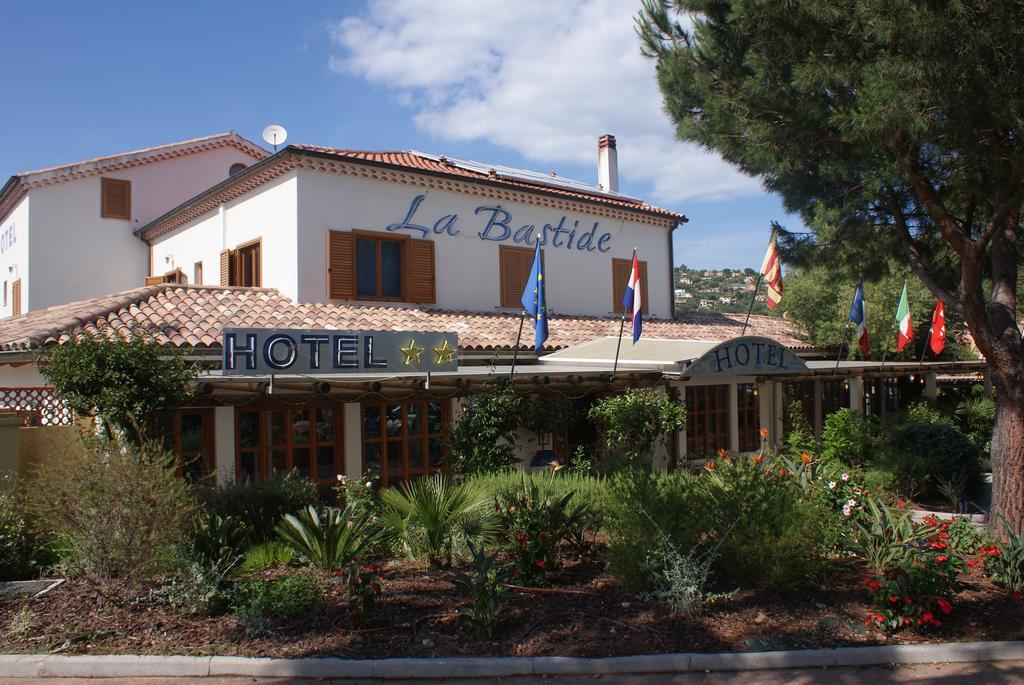 Hotel La Bastide Le Lavandou Buitenkant foto