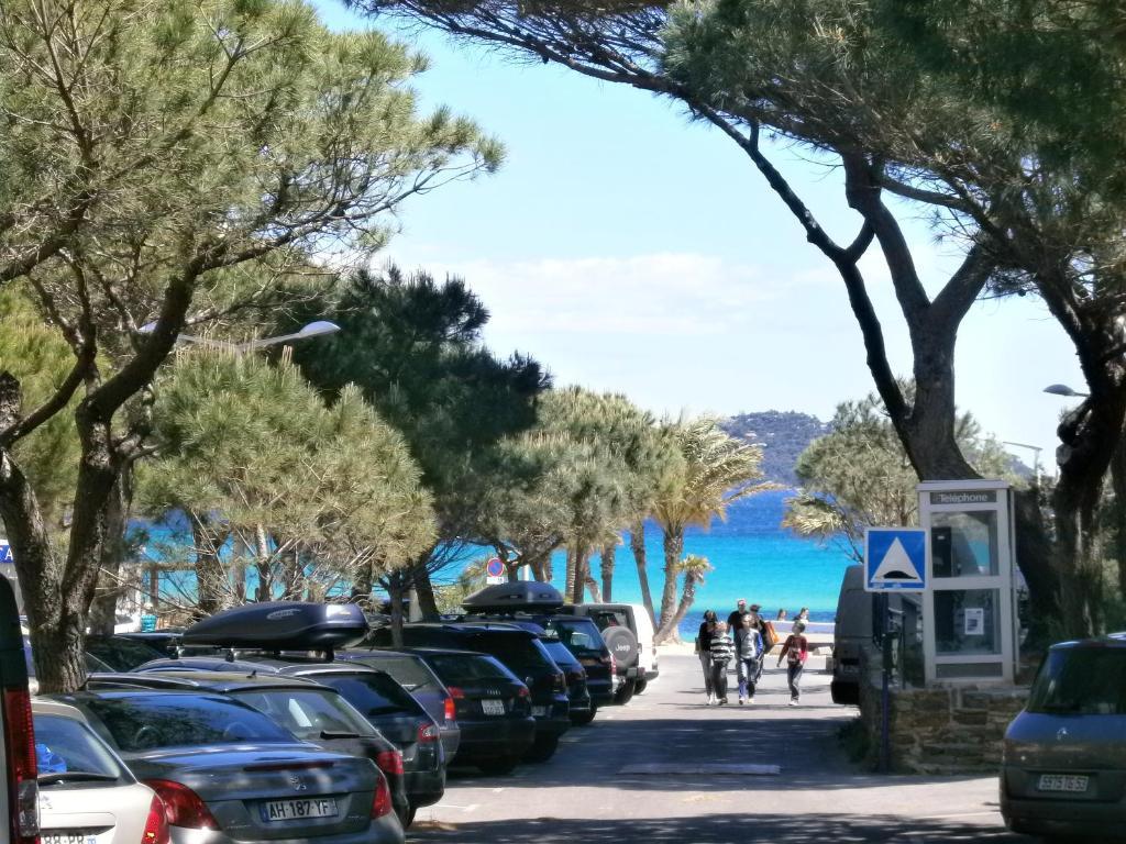 Hotel La Bastide Le Lavandou Buitenkant foto