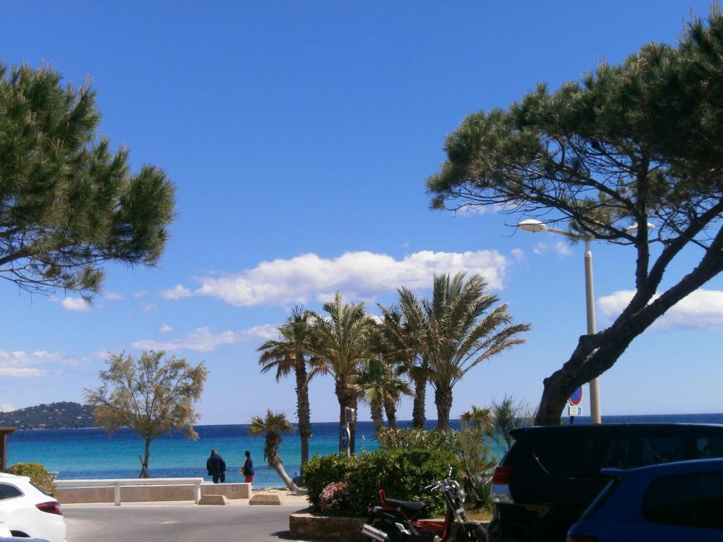 Hotel La Bastide Le Lavandou Buitenkant foto